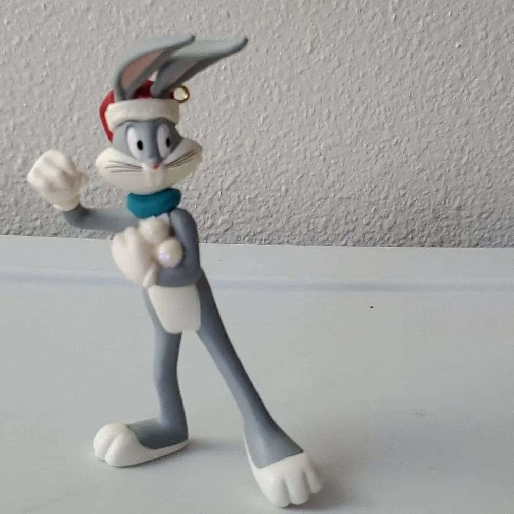 Vintage 1995 Hallmark Keepsake Bugs Bunny Looney Tunes Christmas Ornament QX5019